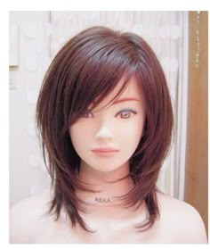 Haircuts For Medium Hair, Medium Hair Cuts, Light Hair, Brown Hair Colors, Layered Hair, Hair Dos, Womens Haircuts, Hair Colors, Hair Highlights