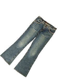 VEUILLEZ LIRE LA DESCRIPTION  N'hésitez pas à poser des questions :- Marque :- Jeans arrière Taille sur l'étiquette :- 29 TAILLE RECOMMANDÉE POUR 29 Veuillez voir les mesures réelles :- (Toutes les mesures ont été prises à plat ventre) Mesure manuelle de la taille réelle (environ) : TAILLE :- (14,5) 29 pouces LONGUEUR (COUTURE EXTÉRIEURE) :- 39 pouces (entrejambe) :- 30 pouces CUISSE : -10,5 pouces HAUSSE AVANT : - 8,5 pouces OUVERTURE DES JAMBES :- 10 pouces GENOU : -8 pouces FABRIQUÉ EN CHINE If Six Was Nine, Jean Flare, Hysteric Glamour, Tornado, Used Clothing, Flare Jeans, Boot Cut, Favorite Outfit, Bathing Beauties