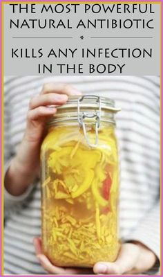 THE MOST POWERFUL NATURAL ANTIBIOTIC Natural Antibiotic, Herbal Remedies Recipes, Natural Antibiotics, Natural Therapy, Natural Health Remedies, Healthy Lifestyle Tips, Natural Herbs