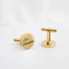 Handwriting cufflinks, personalized cufflinks, Custom Cufflinks for Him, Wedding Cufflinks, Groomsmen Gift, Engraved Cufflinks, Groom Cufflinks, father of the bride gift One of a kind pieces for your loved ones on special days. Engraved with any handwriting or regular font. CUFFLINK size: 16mm diameter Finishes available: Gold, Silver, Rose Gold and black                               Our pieces are high polished  stainless steel. This won't tarnish. Tie Clips https://www.etsy.com/shop/LifePrint