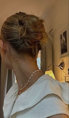 Pelo Ondulado Natural, Slicked Back Hair, Sleek Hairstyles, American Beauty, Volleyball Hairstyles, 가을 패션, Aesthetic Hair, Hairstyles Haircuts