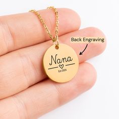 Minimalist Custom Nana Est Necklace - Personalized Grandma Necklace - Grandmother Jewelry - Gift for Nana Celebrate your beloved Nana with our beautifully crafted Minimalist Custom Nana Est Necklace. This personalized necklace is the perfect gift for grandmothers, combining elegance and sentimentality in a timeless piece of jewelry. Key Features: Customizable: Add a personal touch with Nana's name and the year she became a grandmother. Minimalist Design: Sleek and stylish, this necklace compleme Grandmother Jewelry, Grandma Necklace, Personalized Grandma, Nana Gifts, Engraved Necklace, Necklace Personalized, Personalized Necklace, Necklace Sizes, Rose Gold Plates