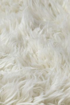 the texture of white fur is very soft