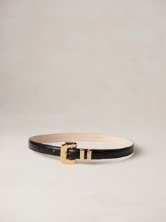 Tetra Luxury Belts With Rectangular Buckle Closure, Vegetable Leather, Couture Style, Sophisticated Aesthetic, Gold Belts, Hammered Gold, Aging Beautifully, Vintage Belts, Fashion Wishlist