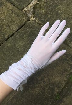 White Sheer Gloves, Ena Cosplay, White Gloves Wedding, Long White Gloves, Fancy Gloves, Sheer Gloves, Angel Fashion