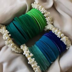 aishhrajput Bangle Ideas For Saree, Bengals Chudi, Moti Bangles Design, Velvet Bangles Set, Churi Design, Moti Bangles, Bangel Design, Velvet Bangles, Bangle Making