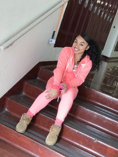 Hair Silver, Pink Sweat, Sweat Suit, Air Forces, Winter Fits, Cute Swag Outfits