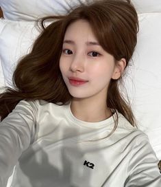 Bae Suzy No Make Up, Bae Suzy Selca, Suzy Bae, Minimalist Makeup, Daily Hairstyles, Face Images, Natural Face