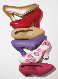 Loewe Moodboard, Loewe Campaign, Ganni Girl, Gravity Sketch, Loewe Shoes, Minnie Mouse Shoes, Barbie Shoes, Ugly Shoes, Fur Shoes