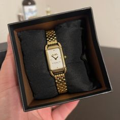 Very Pretty Gold Coach Cadie Watch. Bought The Watch But Stopped Wearing Gold Jewelry Right After. Only Worn 3 Times, Still Has The Original Box, Receipt, And Tag Wearing Gold Jewelry, Coach Watch, Coach Jewelry, Accessories Gold, Gadgets And Gizmos, The Watch, Coach Accessories, Christmas Stocking, Michael Kors Watch