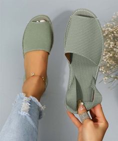 YASIRUN Green Slingback Sandal - Women | Best Price and Reviews | Zulily Pretty Sandals, Sunny Weather, Slingback Flats, Bohol, Girly Shoes, Cute Sandals, Fashion Sandals, Carrie Bradshaw, Slingback Sandal