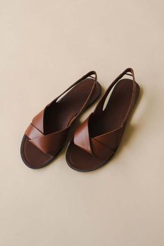 Vagabond Tia 2.0 Slingback - Cognac Diamond Treasure, Wu Wear, Slingback Flats, Goat Leather, Mode Inspo, Pretty Shoes, Shoe Obsession, Cute Shoes, Cow Leather