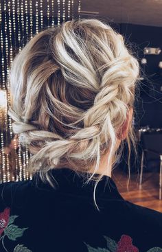 Boho Updo For Fine Hair, Braided Updo Shoulder Length Hair, Halo Braid For Short Hair, Special Event Hairstyles For Short Hair, Braided Hairstyles Updo Simple, Messy Braided Updo, Short Hair Boho Style, Braid Hair Updo, Plait Hair Up