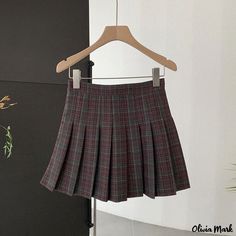 Olivia Mark - Oumale Plaid High Waist Vintage Pleated Skirt College Mini Skirt Vintage Pleated Skirt, High Waisted Maxi Skirt, Mesh Design, Green Skirt, Plaid Skirts, Types Of Skirts, Butterfly Print, Olivia Mark, Pleated Skirt