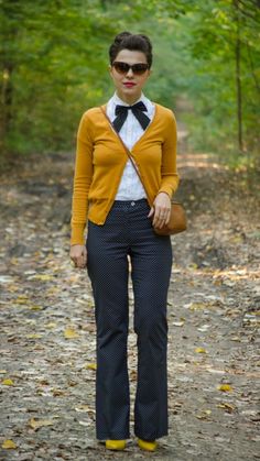 Preppy Looks, Miss Green, Librarian Style, Librarian Chic, Modcloth Style Gallery, Western Outfits Men, Indie Style