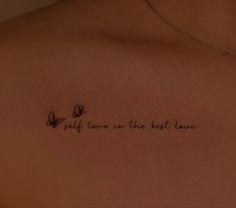 the back of a woman's shoulder with an inscription on it that says, fly love in the best lane