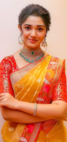 Keerthi Shetty, Krithi Shetty, Long Kurti Designs, Camera Raw, Saree Models, Photos Hd, Bollywood Girls, Hot Pics