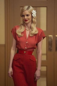 1940s Costume, Samara Weaving, Hollywood Costume, Popsugar Fashion, Fashion Tv