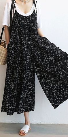 Cut Up Shirts, Jumpsuits Women, Women Leggings, Mode Casual, Mode Inspo, Cut Shirts, Leggings Fashion