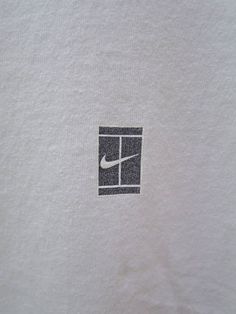 Vintage Nike Tennis Minimalist Logo Sport Shirt Street Wear Hip hop Tops Tee Size L Logo Sport, Nike Tennis, Sport Shirt, Sports Logo, Minimalist Logo, Vintage Nike, Sports Shirts, Top Tee, Triangle Tattoo