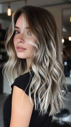 25 Trendy Silver Hair Color Ideas for a Chic Look Ombre Hair With Dark Roots, Blonde Fall Transition Hair, Bold Balayage Brunette, Hair Color Ideas For Fine Hair, Ashy Ombre Hair, Shadow Root Blonde Short Bob, Silver Hair With Shadow Root, Brown To Silver Ombre, Silver Hair Balayage