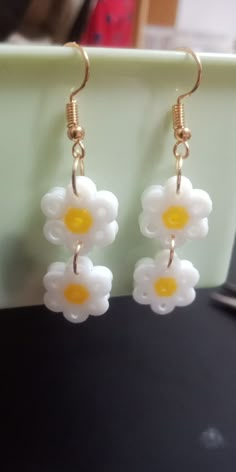 Perler Fuse Beads Perler Bead Flower Earrings, Melty Bead Jewelry, Melting Beads Earrings, Melted Bead Earrings, Small Star Perler Bead Patterns, Pearler Bead Flower Patterns, Iron Beads Ideas Cute Easy, Iron Beads Jewelry, Melty Bead Patterns Easy