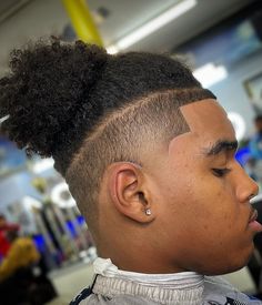 Black Man Bun Hairstyles, Man Bun Braids Black Men, Boys Man Bun Haircut, Men Bun Hairstyles, Black Man Bun, Black Men With Long Hair, Man Bun With Fade, Black Men Long Hairstyles, Men Ponytail