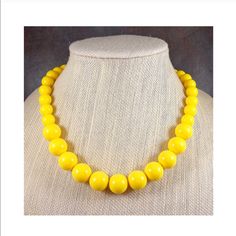 Rare And Stunning! Never Worn. Luxury Yellow Necklace With Faceted Beads, Handmade Yellow Multi-strand Beaded Necklaces, Yellow Heart-shaped Necklace, Yellow Bohemian Hand-strung Necklaces, M Jewelry, M Necklace, Yellow Multi-strand Polished Beaded Necklaces, Womens Jewelry Necklace, H&m