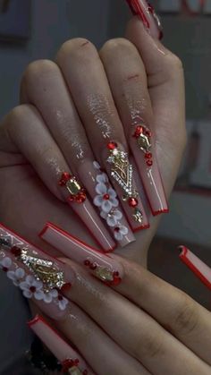 Red Acrylic Nails For Quince, Red And Gold Acrylic Nails For Quince, Quince Nails Red And Gold Long, Red And Gold Quinceanera Theme Nails, Red Long Nails With Rhinestones, Nails For Quinceanera Red, Red Prom Nails With Rhinestones, Red Nails For 15, Red And Gold Xv Nails