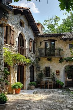 Elegant French country manor with circular driveway Country Exterior Homes, French Country Home Exterior, French Country Exterior Homes, Modern French Country Exterior, French Country House Exterior, French Country Cottages, Country House Exterior, French Country Exterior, Stone Exterior Houses