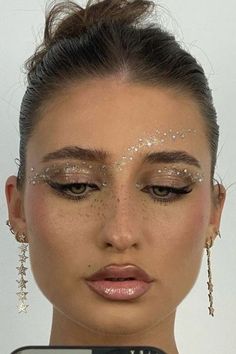 Glitter Carnaval, Gem Makeup, Concert Makeup, Rhinestone Makeup, Prettiest Celebrities, Rave Makeup, Face Gems, Ethereal Makeup