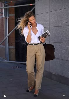 French Style Clothing, Smart Casual Work Outfit Women, Chic Work Outfit, Smart Casual Work, Elegant Classy Outfits, Smart Casual Women, Smart Casual Work Outfit, Chic Summer Style, Causal Outfits