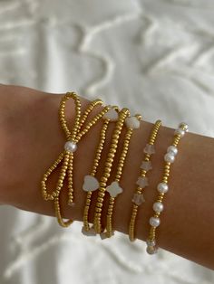 clover bracelet – ivory moon Cute Gold Jewelry Aesthetic, Coastal Beaded Bracelets, Diy Gold Bead Bracelets, Beaded Bracelets Aesthetic, Cute Gold Jewelry, Bracelets With Pearls, Pretty Stacks, Coquette Bracelet