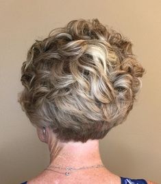 Over Curly Pixie With Stacked Nape Short Layered Curly Hair, Stacked Haircuts, Layered Curly Hair, Hairstyles Pictures, Classy Hairstyles, Hairstyles For Women Over 50, Haircut For Older Women, Hairstyles Over 50, Short Hair With Layers