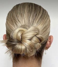 inspo School Hair, American Beauty, Clean Girl, Hairstyles For School, Aesthetic Hair, Hair Day, Pretty Hairstyles, Sweet 16