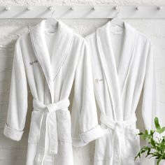 Styled and sized for men or women, our lightweight, supremely soft robe is loomed from the finest long-staple Turkish cotton. Hydrocotton's fine-gauge yarns and untwisted loops make it especially fluffy and absorbent, so it's luxuriously comfortable after the bath and the perfect layer over nightclothes. Made from pure, long-staple cotton, grown in the famed Denizli region of Turkey. By choosing our cotton products, you're supporting our investment in Better Cotton's mission. This product is sou Classic Long Sleeve Robe For Loungewear, White Long Sleeve Bathrobe, White Long Sleeve Bath Robe, Classic Long Sleeve Robe For Daywear, White Cotton Relaxed Fit Robe, Soft Robes, Kids Pottery, Kitchenware Store, Pottery Barn Teen