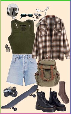 Grunge Atheistic Outfits, Grunge Chill Outfits, 90s Teenage Fashion, Simple Grunge Outfits Summer, Outfit Ideas Templates, 90s Grunge Style Summer, Cryptidcore Outfit Summer, Casual Summer Grunge Outfits, Cute Summer Grunge Outfits