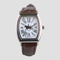 * H: 3cm W: 2cm L: 22cm  * Featuring A Quartz Movement And Quality Leather Strap, This Ladies Timepiece Captures The Elegance Of The Equestrian World. 1 Year Guarantee On Watches. Working Spaniel, Skate Fashion, Square Watch, Nice Things, Clothes And Accessories, Arm Band, Quartz Movement, Time Piece, Equestrian