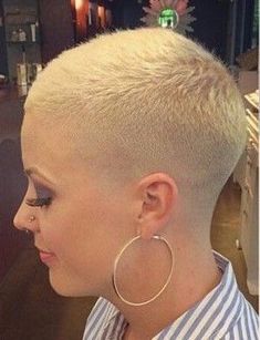 Cool Short hair styles — Girls tapered buzz Cool Short Hair Styles, Cool Short Hair, Pixie Haircut Fine Hair, Super Short Haircuts, Short Shaved Hairstyles