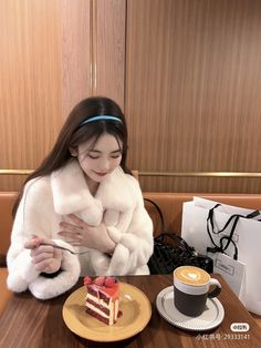 Chaebol Aesthetic, Korean Winter Outfits, Korean Winter, Cute Birthday Pictures, Kawaii Fashion Outfits, Korean Fashion Dress, Paris Outfits, Korean Casual, Uzzlang Girl