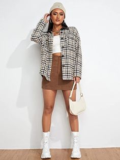 Corduroy Skirt Outfit, Skirt Outfit Fall, Skirt Outfit Summer, Corduroy Mini Skirt, Womens Mini Skirts, Trendy Skirts, Miniskirt Outfits, Golf Skirts, Corduroy Skirt