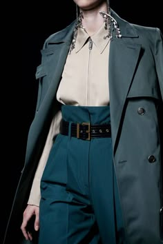 Givenchy Spring/Summer 2019 Ready-To-Wear Details | British Vogue Mode Inspo, 가을 패션, Character Outfits, Mode Inspiration, Office Wear, Aesthetic Clothes, Runway Fashion, Pretty Outfits, Fashion Inspo Outfits