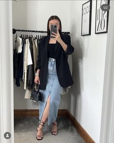 Women Dress Up Outfits, Long Black Skirt Outfit Spring, Girlish Outfits, Modern Church Outfit, Spring Skirt Outfits, Modesty Outfits, Casual Outfit Inspiration