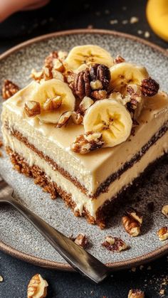 Heavenly Banana Walnut Cream Cake: 🍌🥜🍰 Moist banana cake layered with walnut cream frosting. Walnut Cream, Banana Walnut, Baking Recipes Cookies, Cream Frosting, Banana Cake, Baking Ideas, Cream Cake, Layer Cake, Easy Desserts