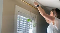 Discover a budget-friendly and creative way to decorate your windows. Propagate plants effortlessly and liven up your space with this easy and charming window decor. Valance Diy, Propagate Plants, Diy Window, Window Valance, Propagating Plants, Window Decor, Budget Friendly, Garden Plants, House Plants