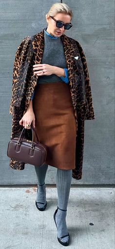 STREET STYLE 2025 WINTER Outfits For Barcelona Spring, Church Winter Outfit Sunday, Fashion Trends Forecast 2025/2026, Street Style 2025, 2025 Fashion Trends Forecast Women, Fendi Peekaboo Outfit, Cold Weather Work Outfit, Pleated Skirt Outfit Casual, Leopard Dress Outfit