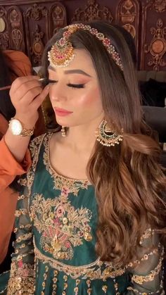 Party Makeup Looks Pakistani, Makeup Looks Pakistani, Mehandi Henna, Asian Wedding Dress Pakistani, Army Art