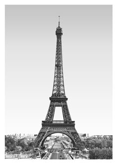 the eiffel tower in black and white