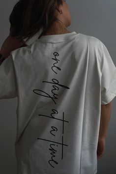 Experience the power of simplicity and meaning with our "ODAAT Script." This piece embodies the journey of taking life one day at a time, blending minimalist style and symbolism in every stitch. Taking Lives, One Day At A Time, Men's Casual Style, Embroidery Sweatshirt, Women's Casual Style, Embroidered Clothes, Fancy Outfits, Mens Street Style, Minimalist Outfit