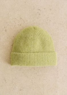 Baby Alpaca Hat;English rib knit;Turn-up hemline English Rib Knit, Alpaca Hat, Green Beanie, Brand Clothes, Baby Alpaca, Parisian Style, Pistachio, Cute Stuff, Alpaca